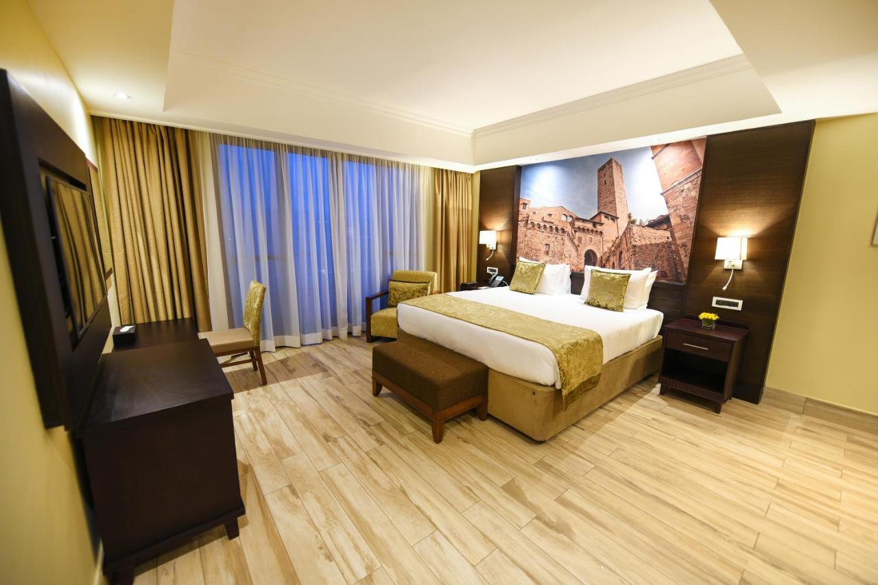 Mestil Hotel & Residences Kampala Exterior photo